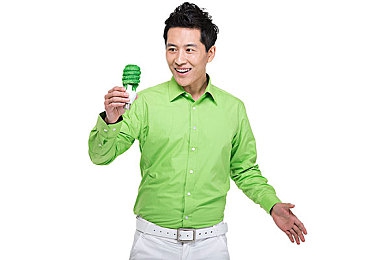 打扑克牌又疼又叫视频软件:游戏新体验:触屏疼痛刺激,乐趣还是伤害?-1