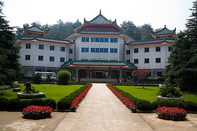 盘丝洞app破解无限盘币有风险:破解风险:盘丝洞app无限盘币引关注-3