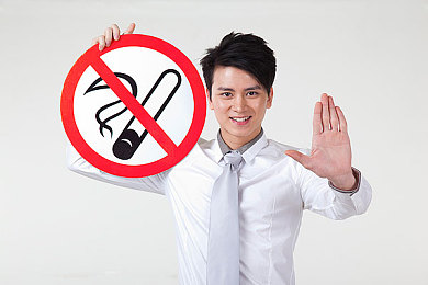 莉娜保罗：艺术追梦人：莉娜保罗的传奇之路-3