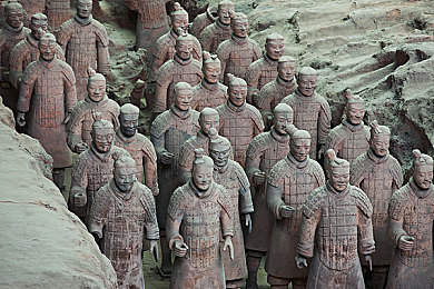 不知火舞和三个男孩:女汉子街头激战,网络暴力引关注-4