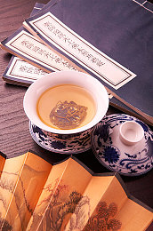 天天操天天爽天天干:职场狂热现象:过度工作背后的真相-3